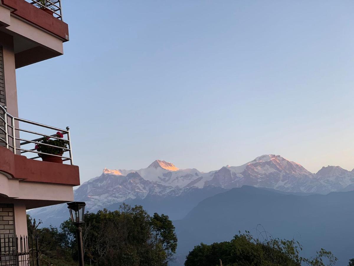 Hotel Pristine Himalaya 博卡拉 外观 照片