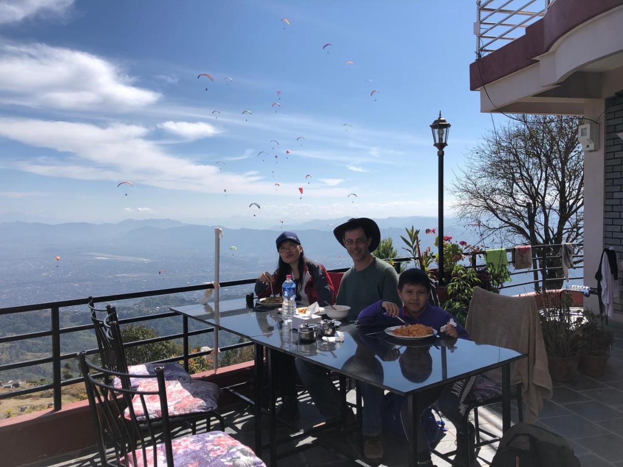 Hotel Pristine Himalaya 博卡拉 外观 照片