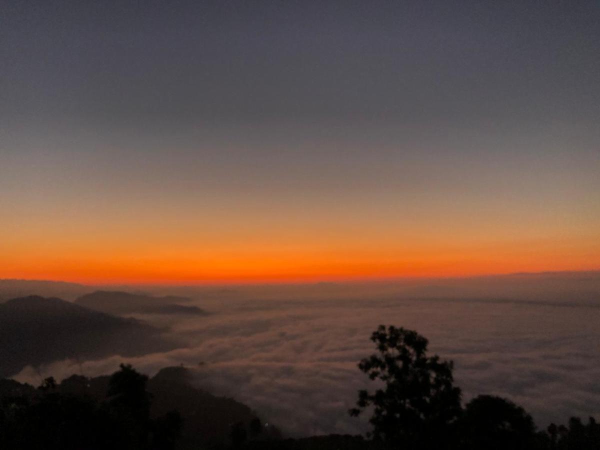 Hotel Pristine Himalaya 博卡拉 外观 照片